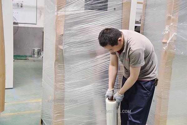電気筐体