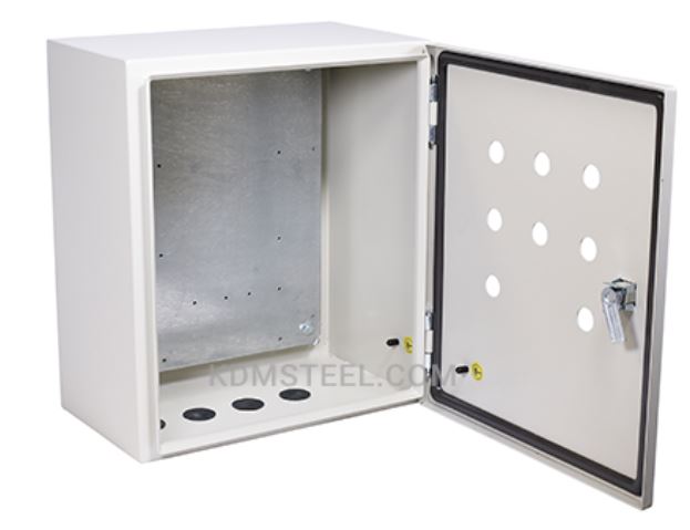 Penutup kabinet kontrol