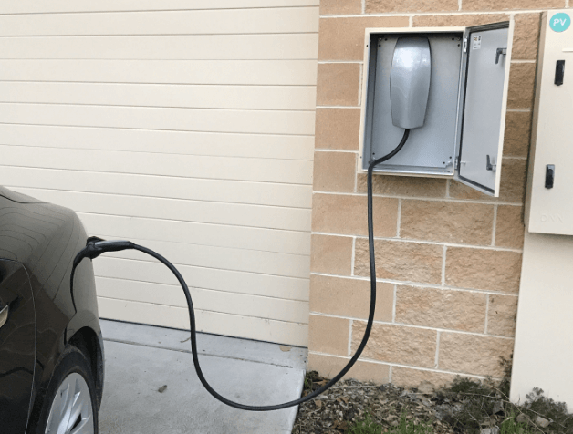 حاوية شاحن EV من المستوى 2 للتيار المتردد
