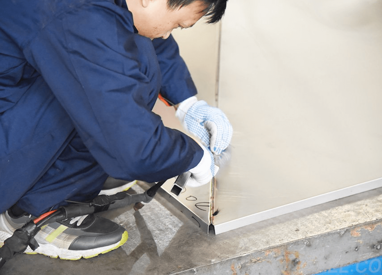 Manufacturing NEMA 4R outdoor data cabinet