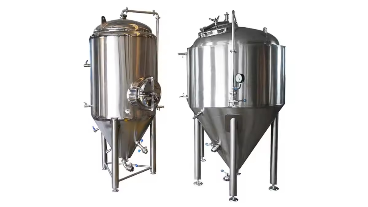 Does the size change for a pressurized vs. a vacuum atmospheric stainless steel tank