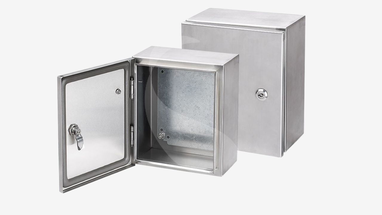 Key Differences Between NEMA 6 and NEMA 12