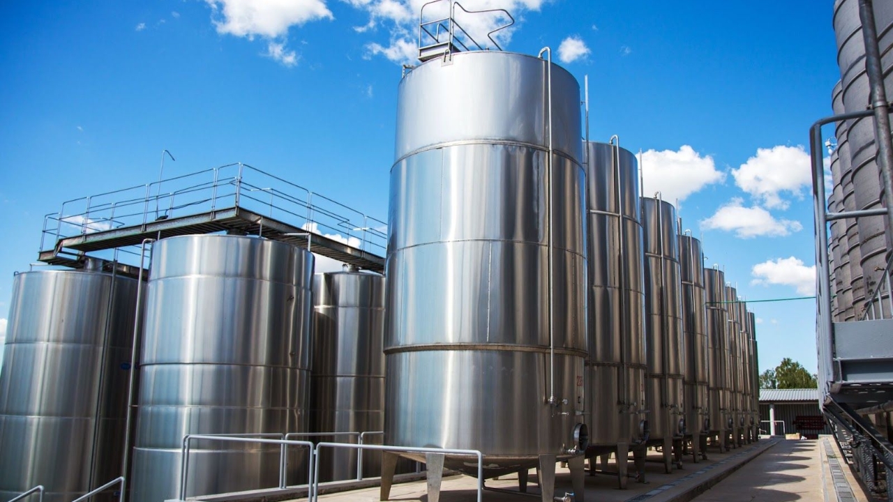 Stainless Steel Tank Accessories by KDM Fabrication