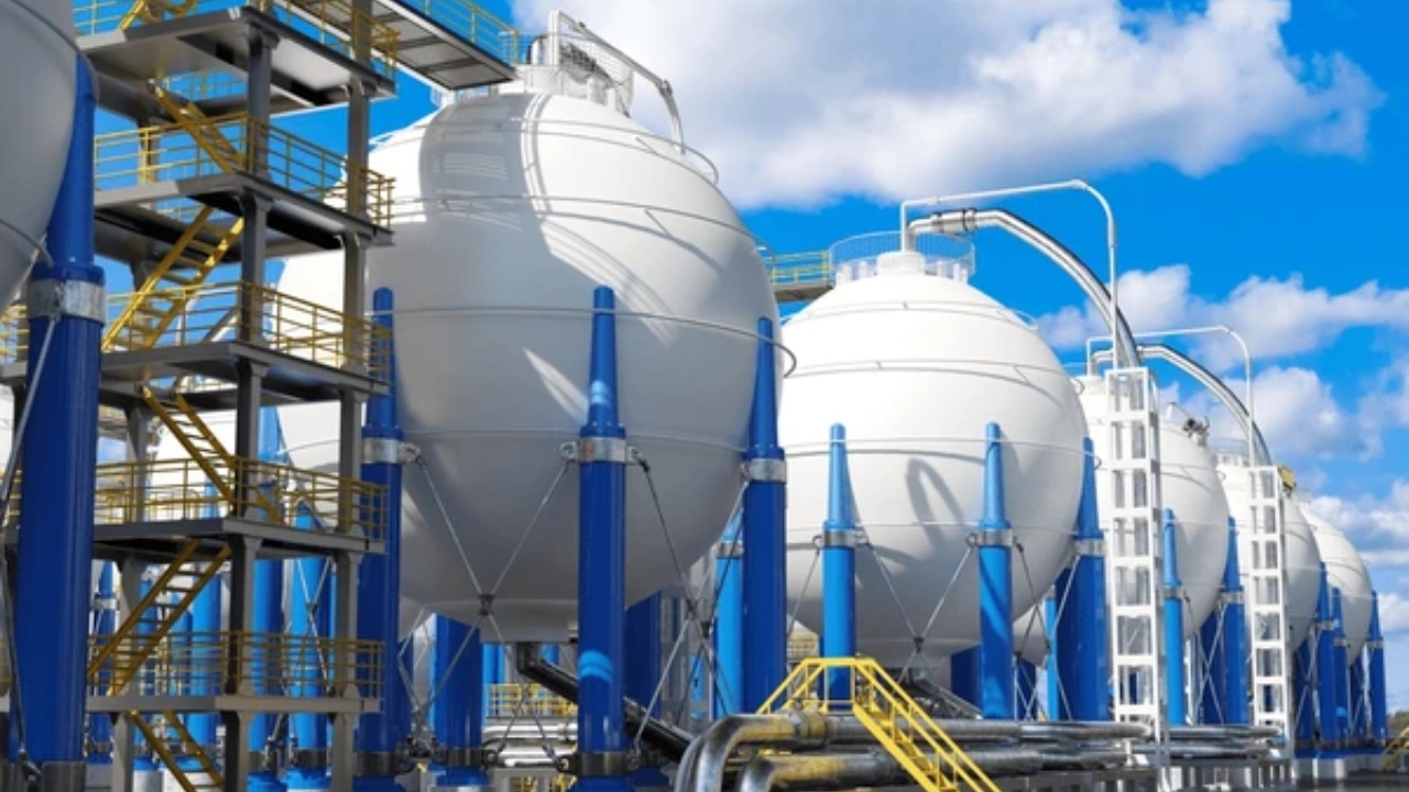 Comparison of Common Cryogenic Storage Applications