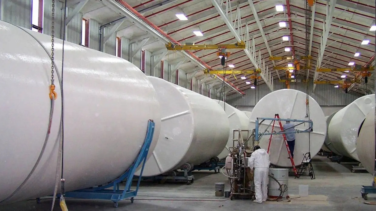 Get Your Customized Fixed Roof and Floating Roof Tanks by KDM Steel