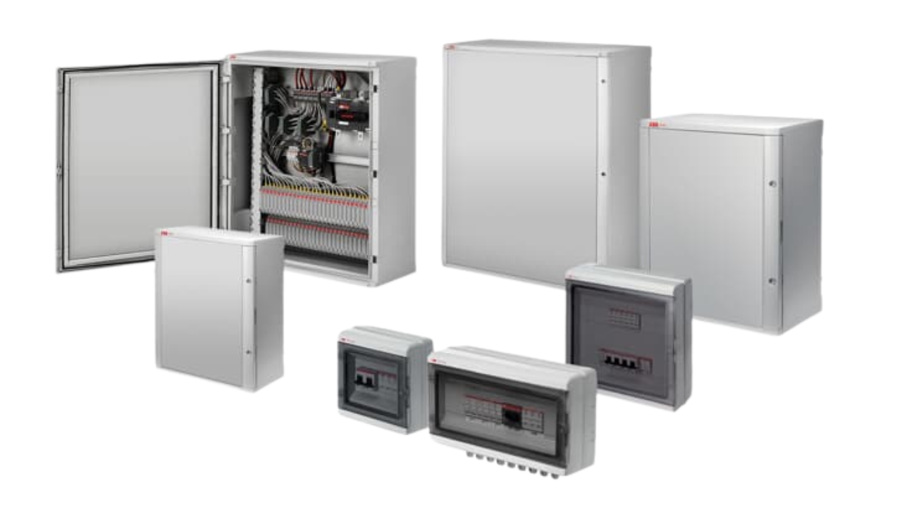 Solar Combiner Box Selection by System Size