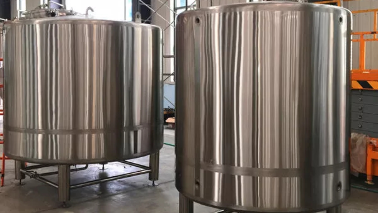 What Is a Hot Liquor Tank