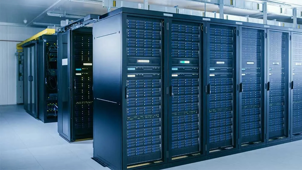 Direct-to-Chip Liquid CoolingCold Plate Cooling Solution