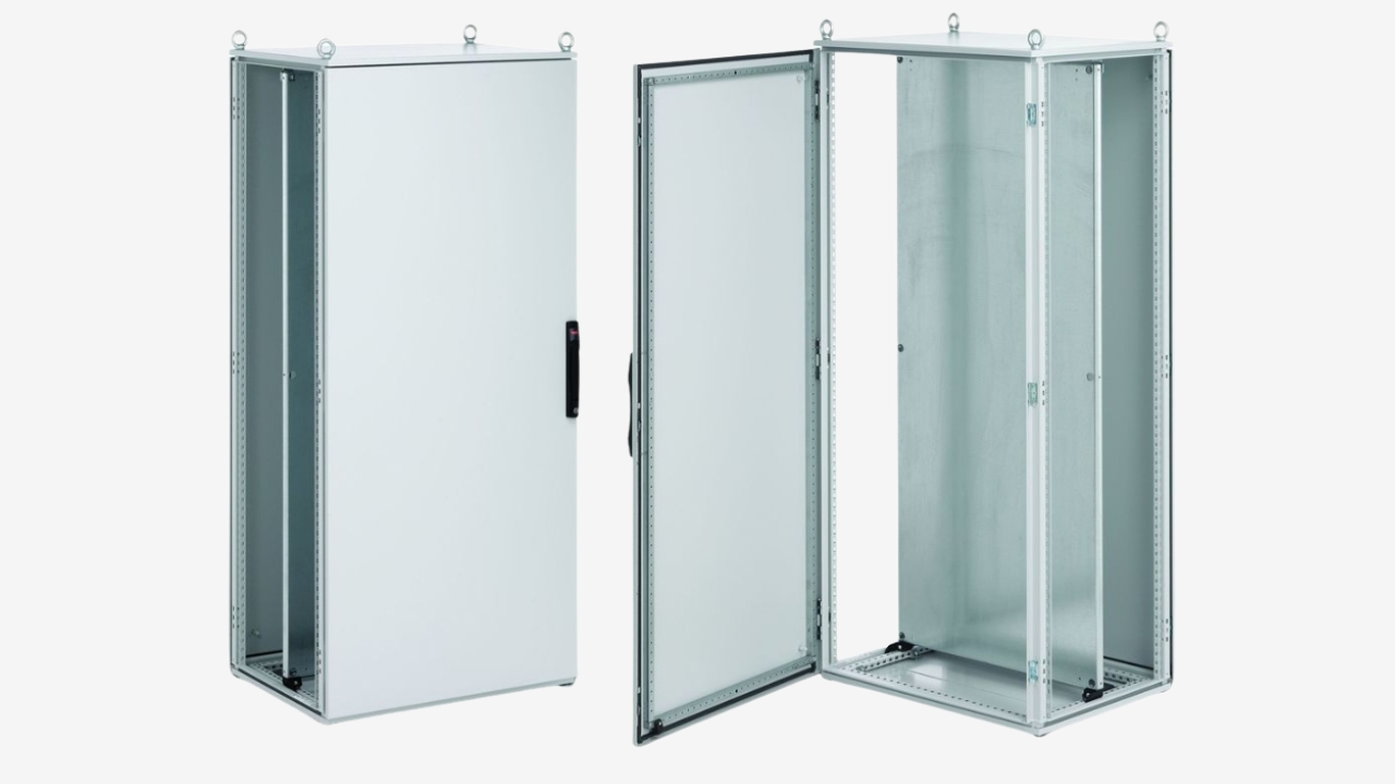 What are the Differences Between Modular and Non-Modular Enclosures