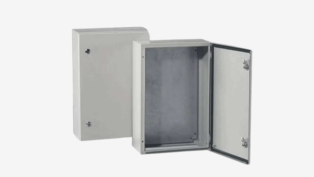 Different Applications of Fiberglass vs Stainless Steel Enclosures