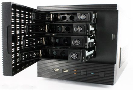 CAJA NAS ATX