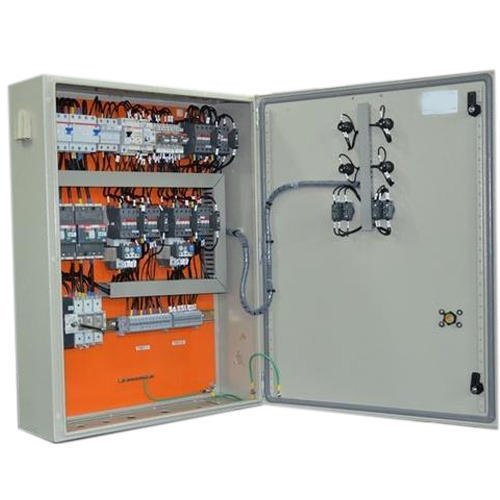 https://www.kdmsteel.com/wp-content/uploads/2019/11/b-3-phase-Distribution-Box.jpg