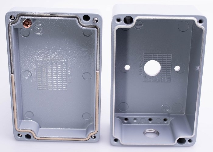 Caja EMC
