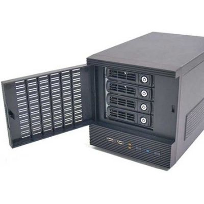 Caja NAS ATX de 4 bahías