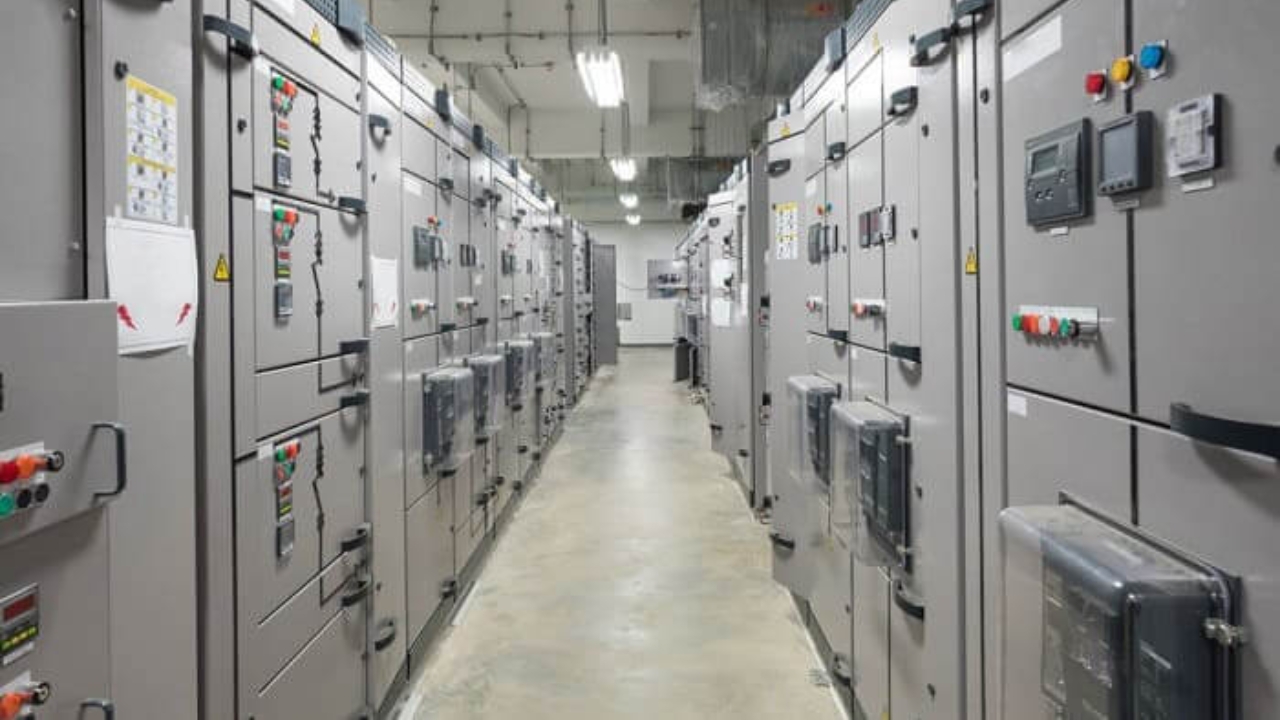 Définition, types, fonctions et avantages de l'appareillage électrique