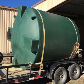2500-gallon Underground Water Storage Tank__