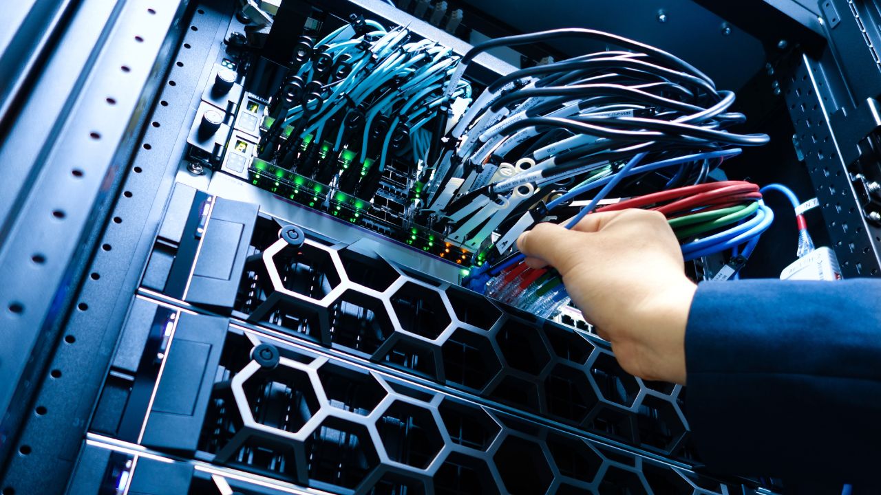 Cable Management (4)