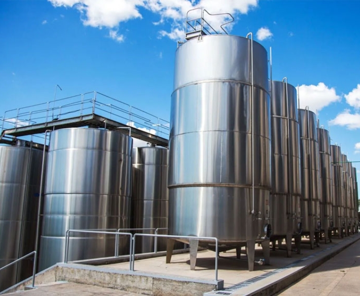 Key Features of KDMSTEEL 1000 Gallon Stainless Steel Tank
