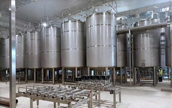 KDMSTEEL牛奶运输罐——卫生可靠的乳制品运输解决方案